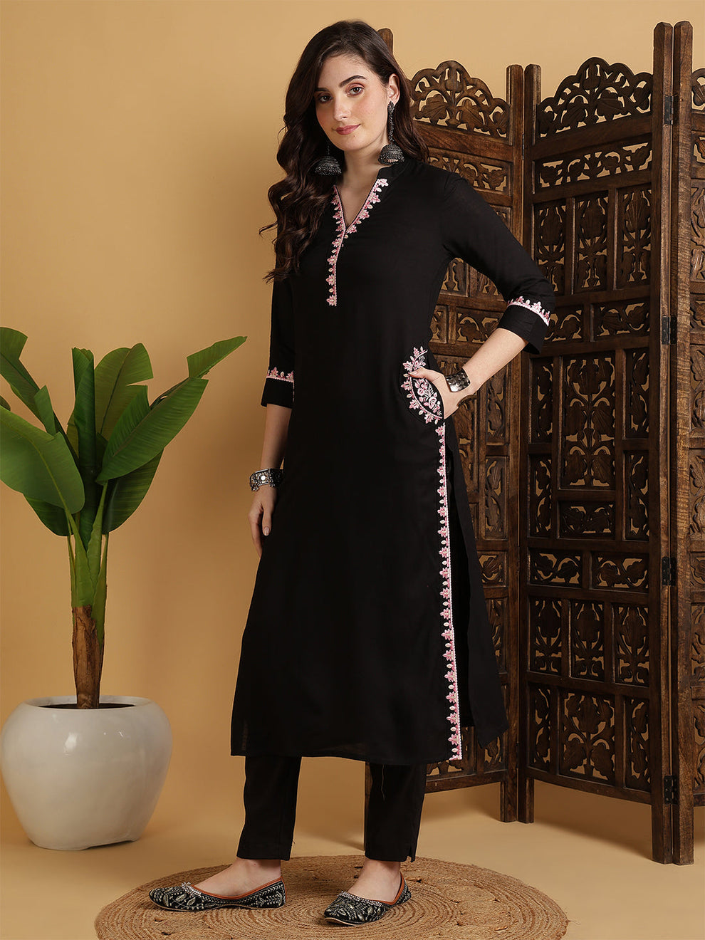 Rayon Calf Length Solid black straight kurta